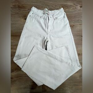 BDG White Dipped V Wide Leg Jeans 26